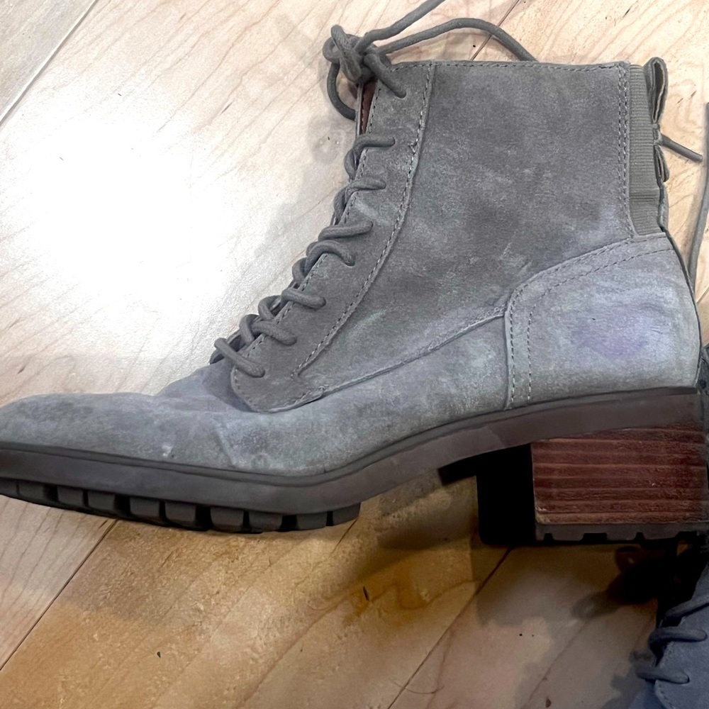 LUCKY BRAND suede ankle boots